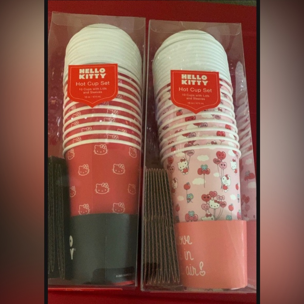 Hello kitty to go cups
